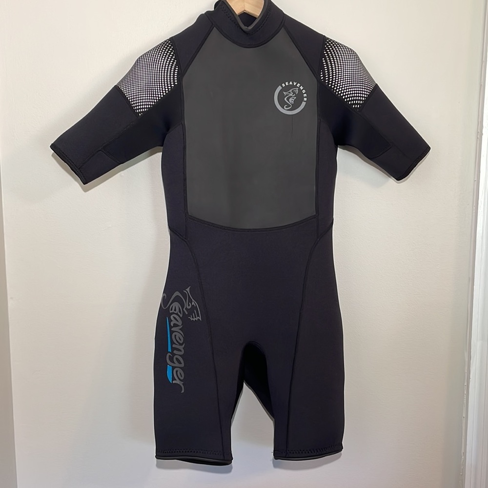 Men’s Seavenger Navigator Shorty Wetsuit Size Medium